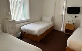 Cheers Hotel